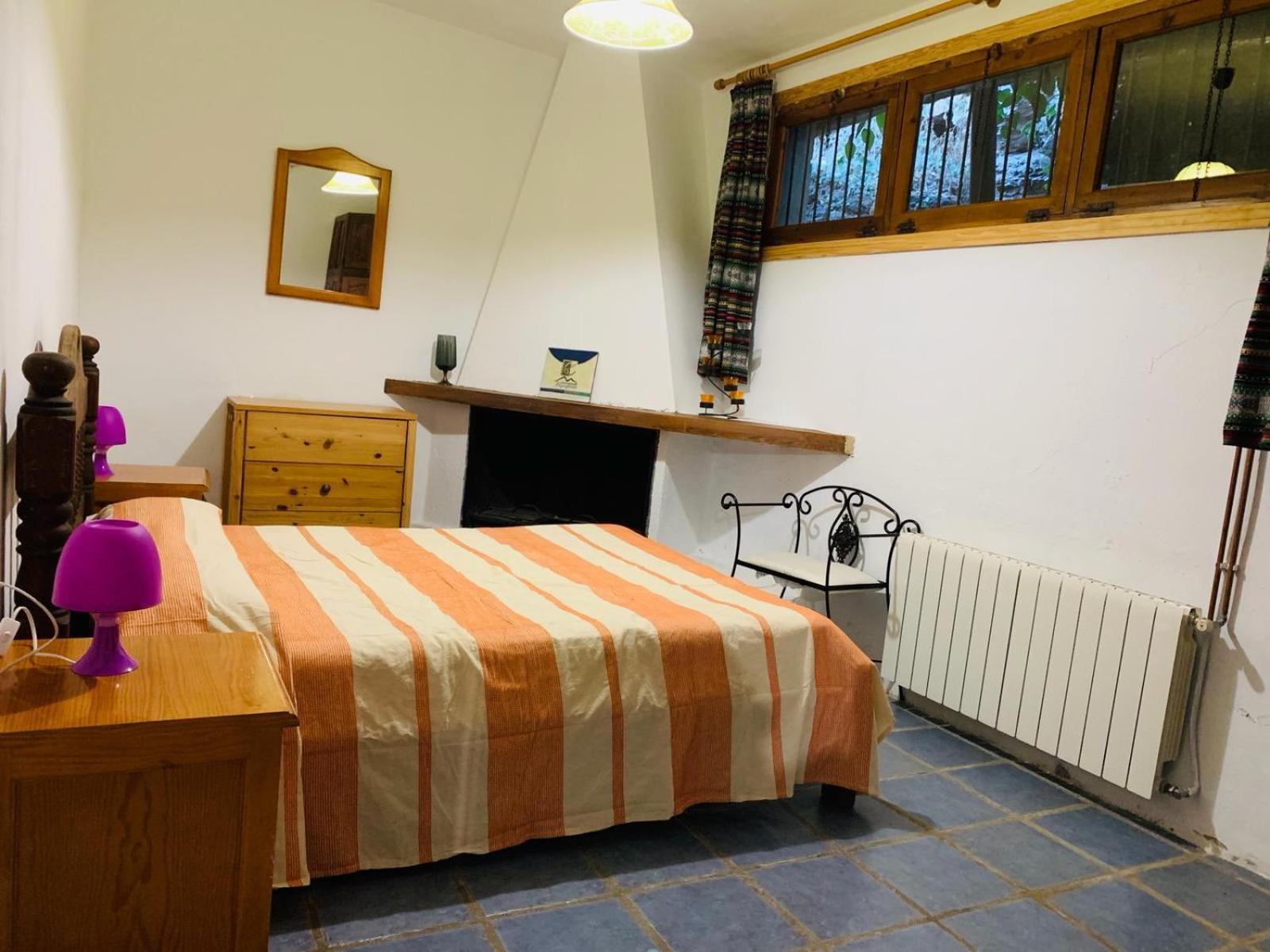 Barranco De La Salud Guest House Laroles Стая снимка