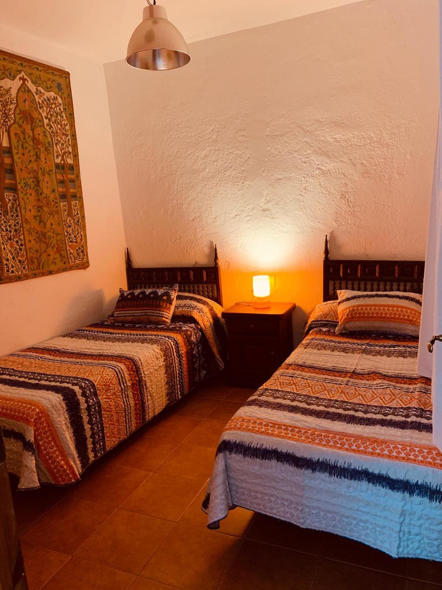 Barranco De La Salud Guest House Laroles Стая снимка