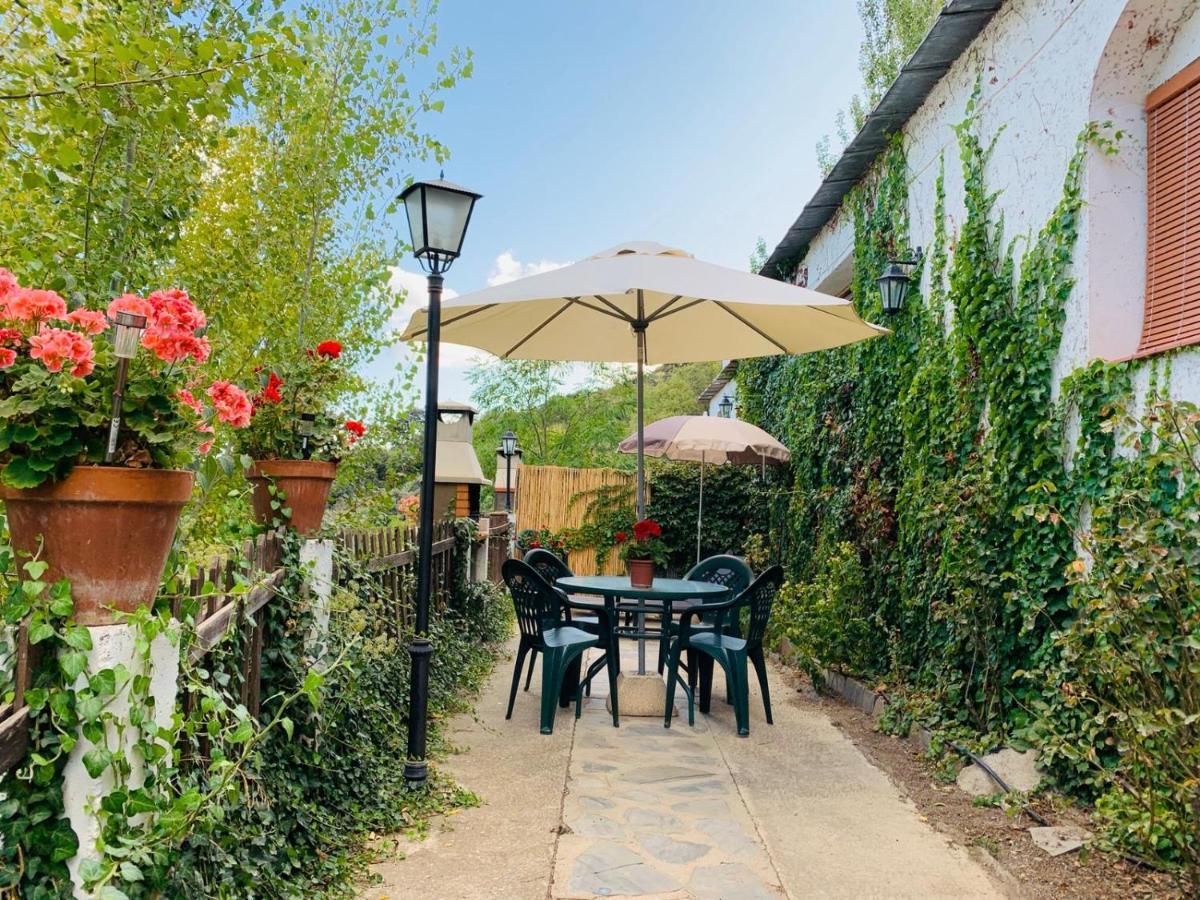 Barranco De La Salud Guest House Laroles Екстериор снимка
