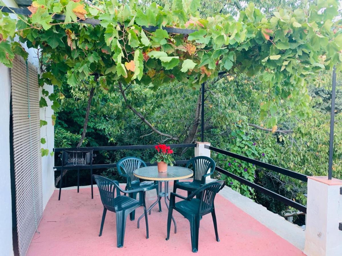 Barranco De La Salud Guest House Laroles Екстериор снимка