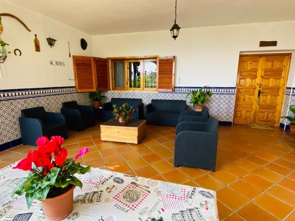 Barranco De La Salud Guest House Laroles Екстериор снимка